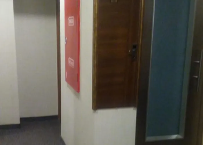 호텔 The Beijing Vv Spa & Bistro