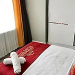 The Beijing Vv & Bistro Hotel 4*